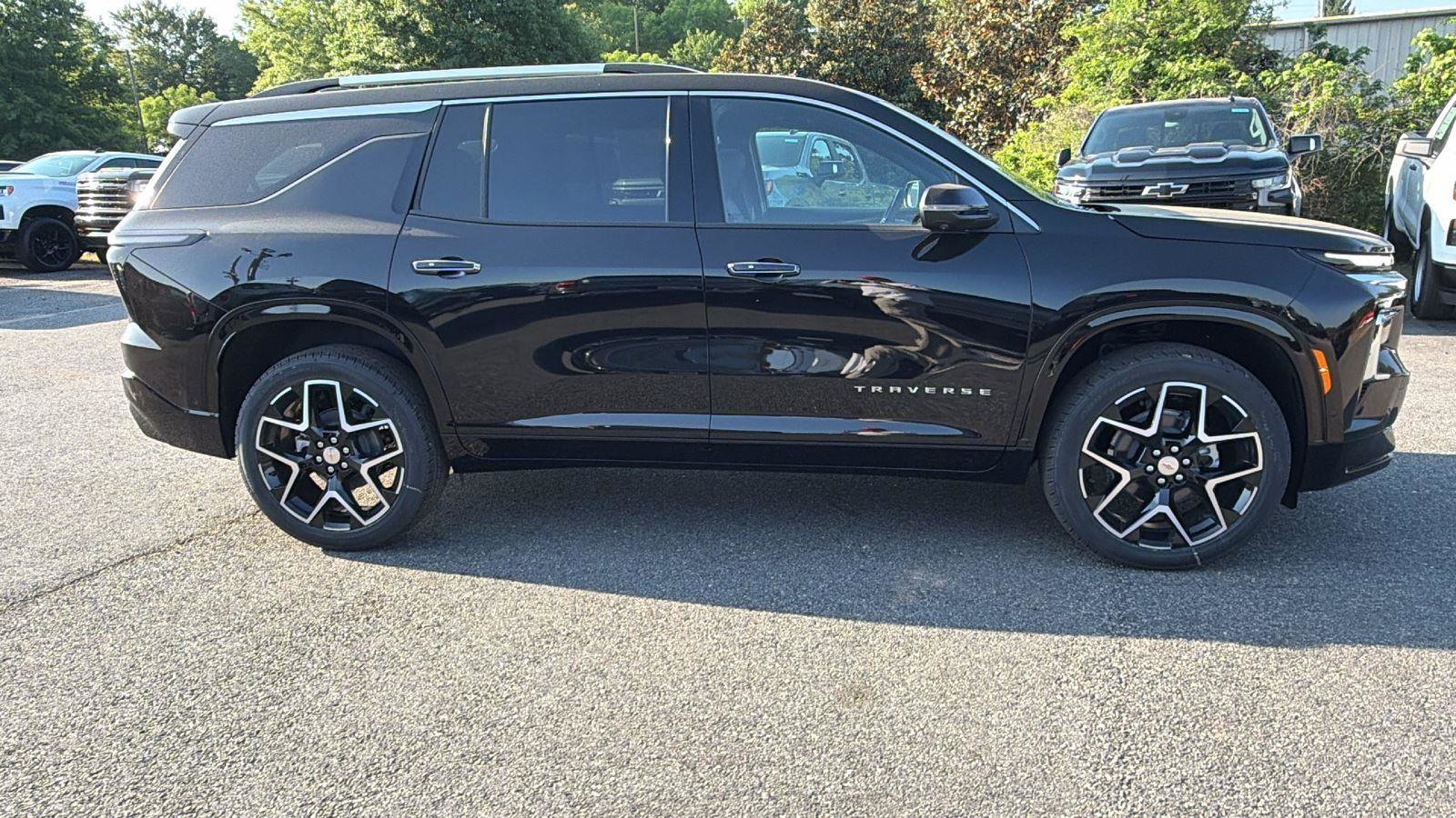New 2026 Chevrolet Traverse High Country FWD image 4