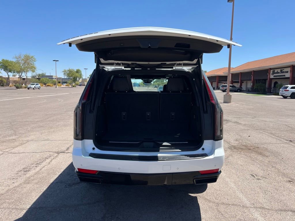 Used 2023 Cadillac Escalade Sport w/ Touring Package image 12