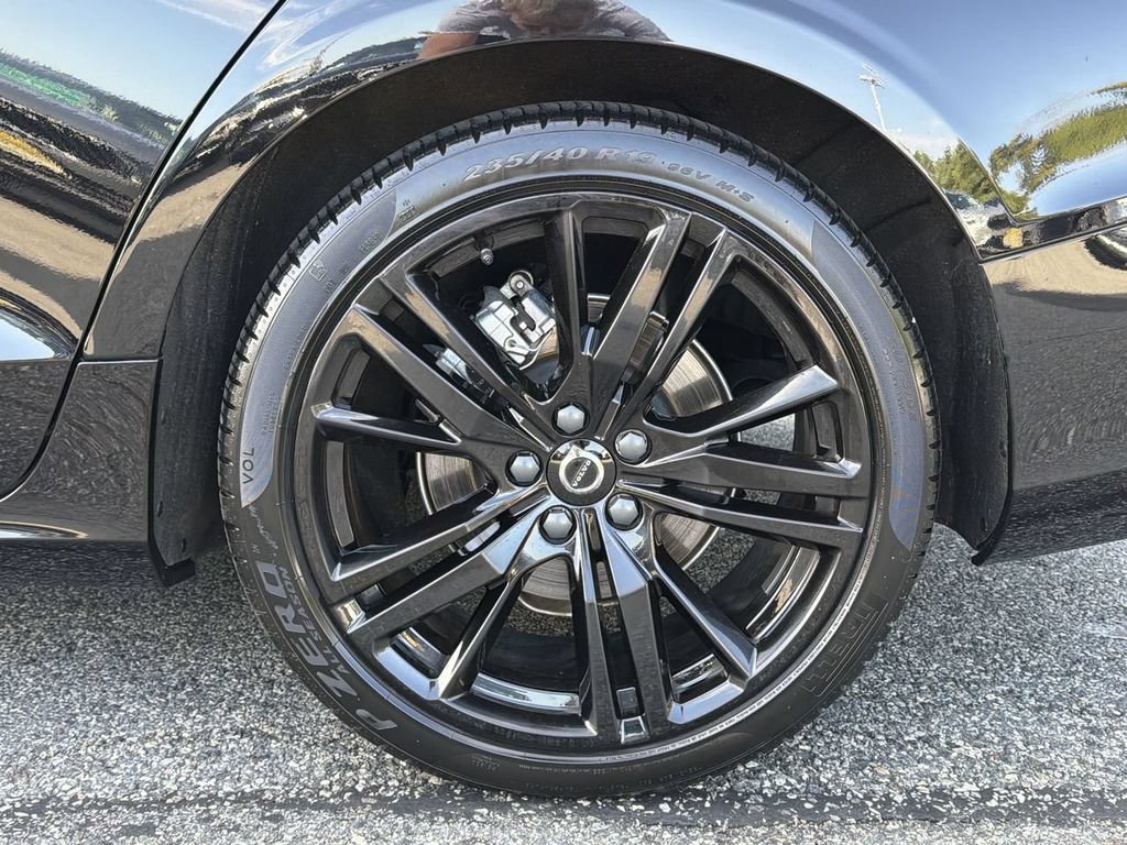 Certified 2024 Volvo S60 B5 Plus w/ Climate Package AWD/4WD image 11