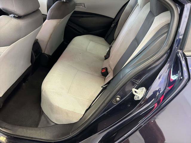 Certified 2022 Toyota Corolla LE FWD image 14
