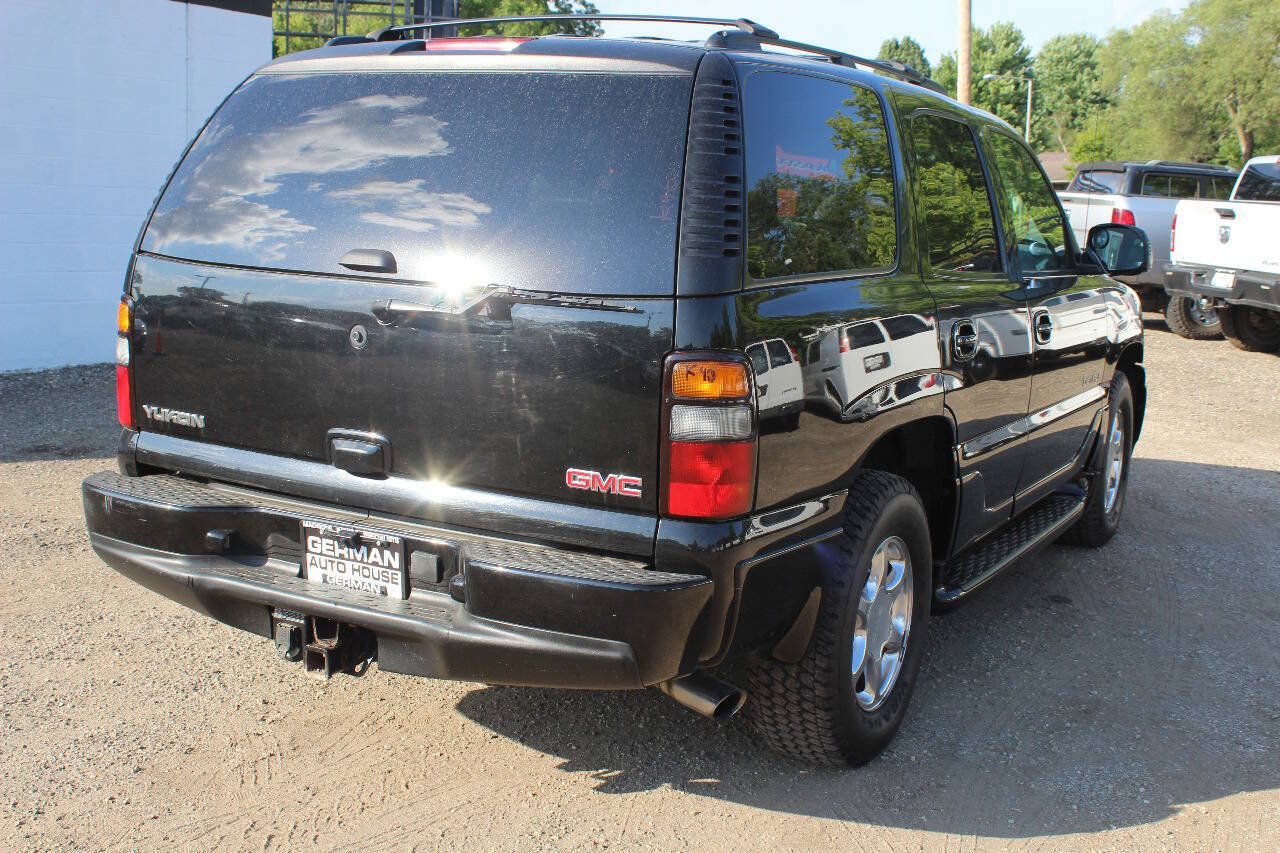 Used 2005 GMC Yukon Denali AWD/4WD image 5