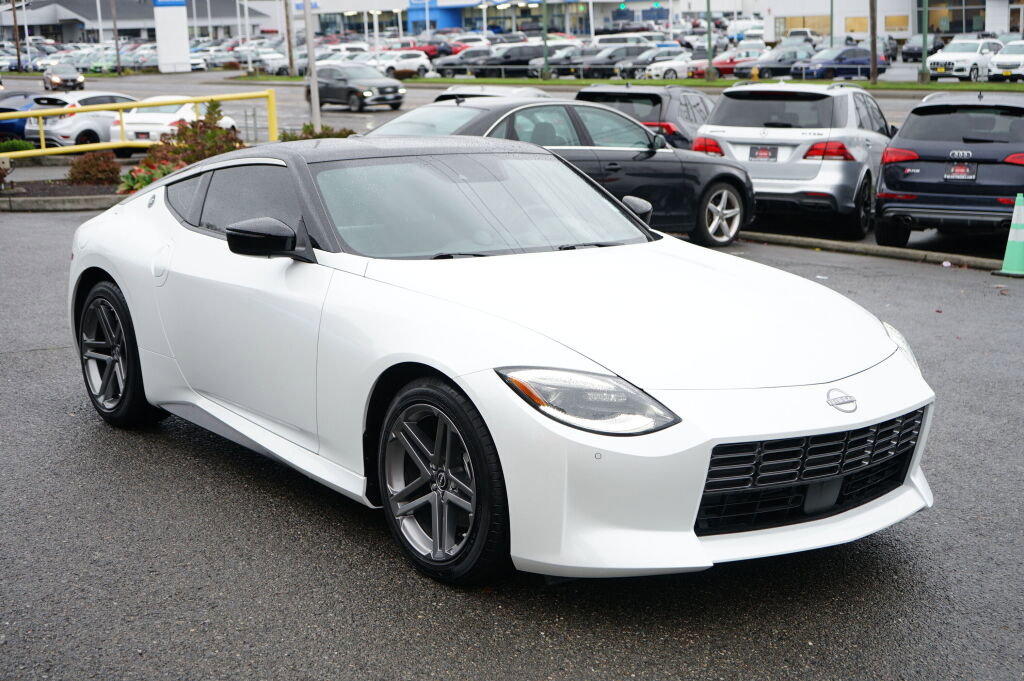 Used 2024 Nissan Z Sport image 7