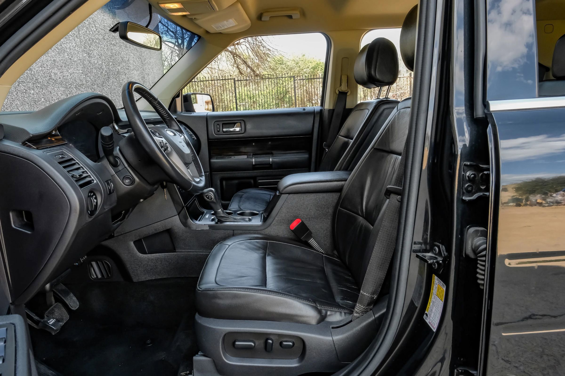 Used 2014 Ford Flex SEL w/ Equipment Group 202A image 4