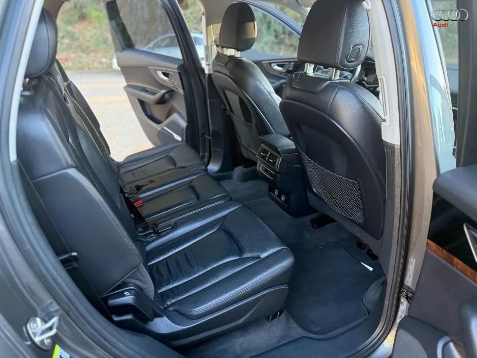 Used 2018 Audi Q7 3.0T Premium Plus AWD/4WD image 13