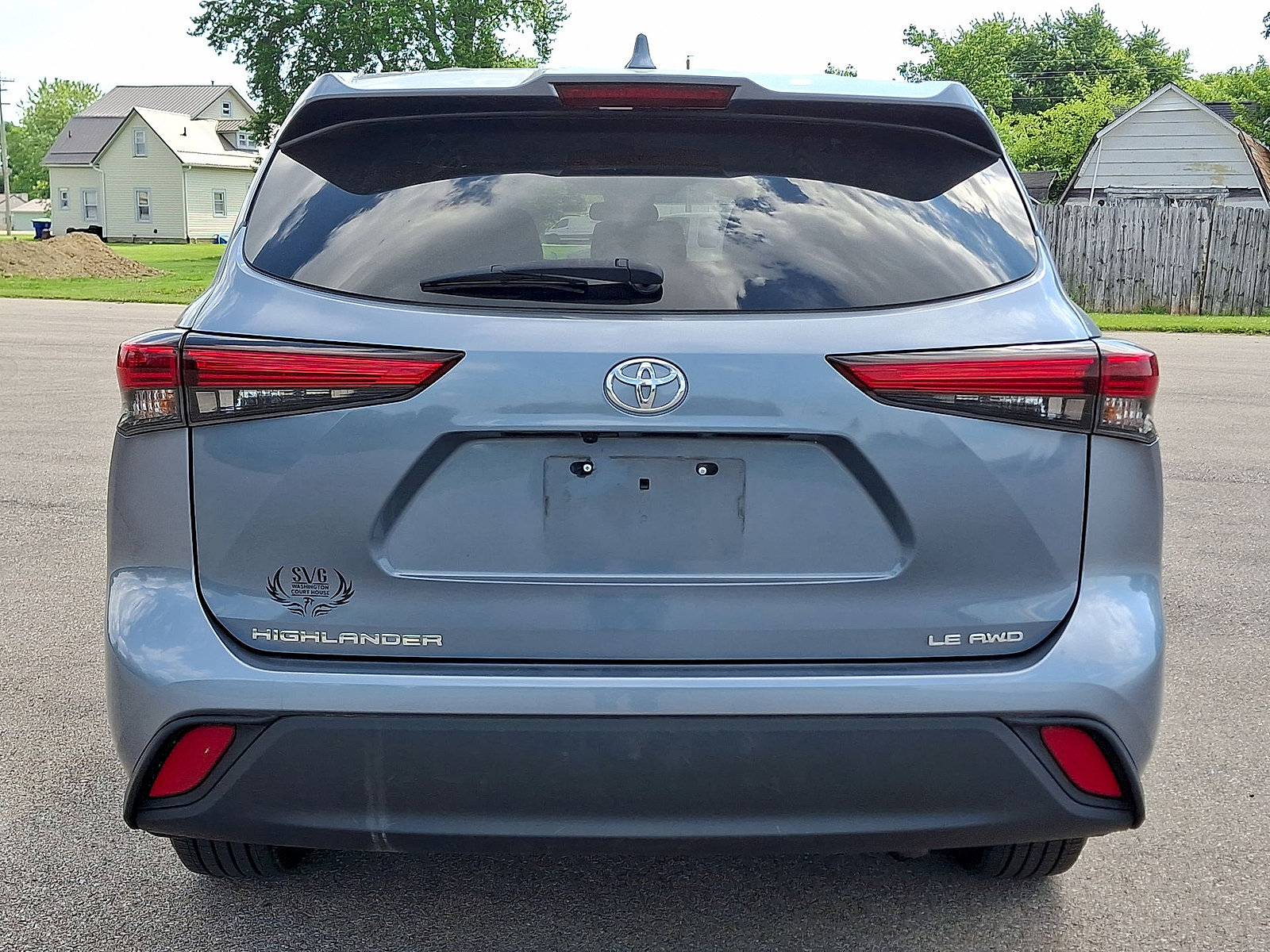 Used 2021 Toyota Highlander LE AWD/4WD image 22