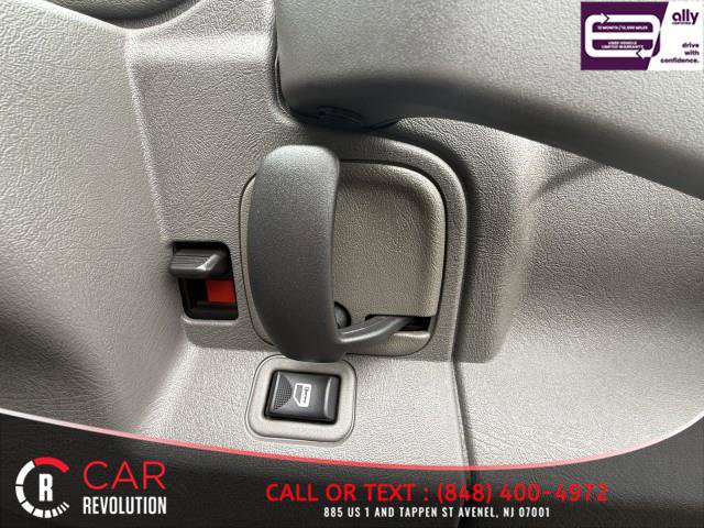 Used 2020 Chevrolet Express 2500 image 34