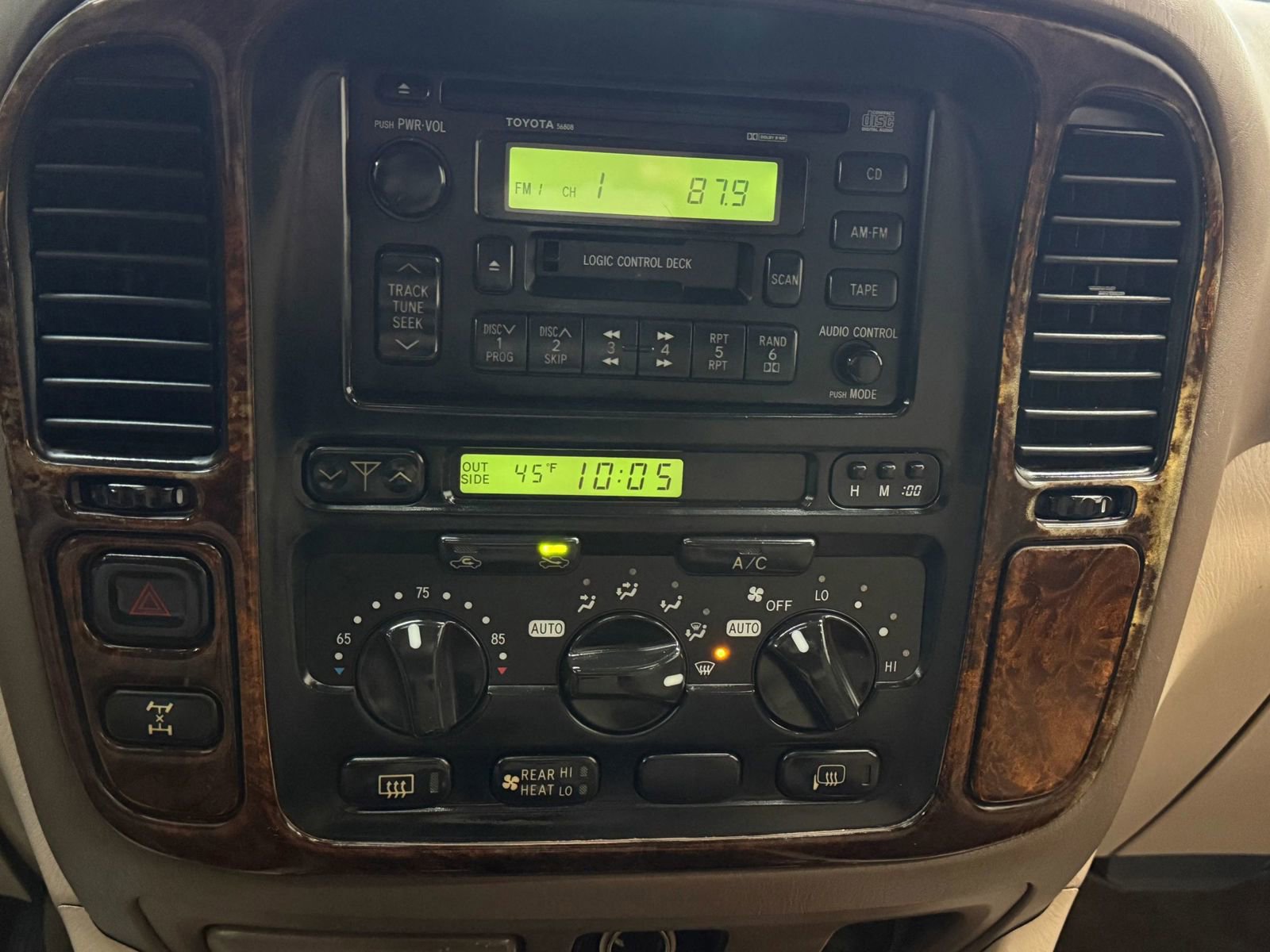 Used 1998 Toyota Land Cruiser image 31