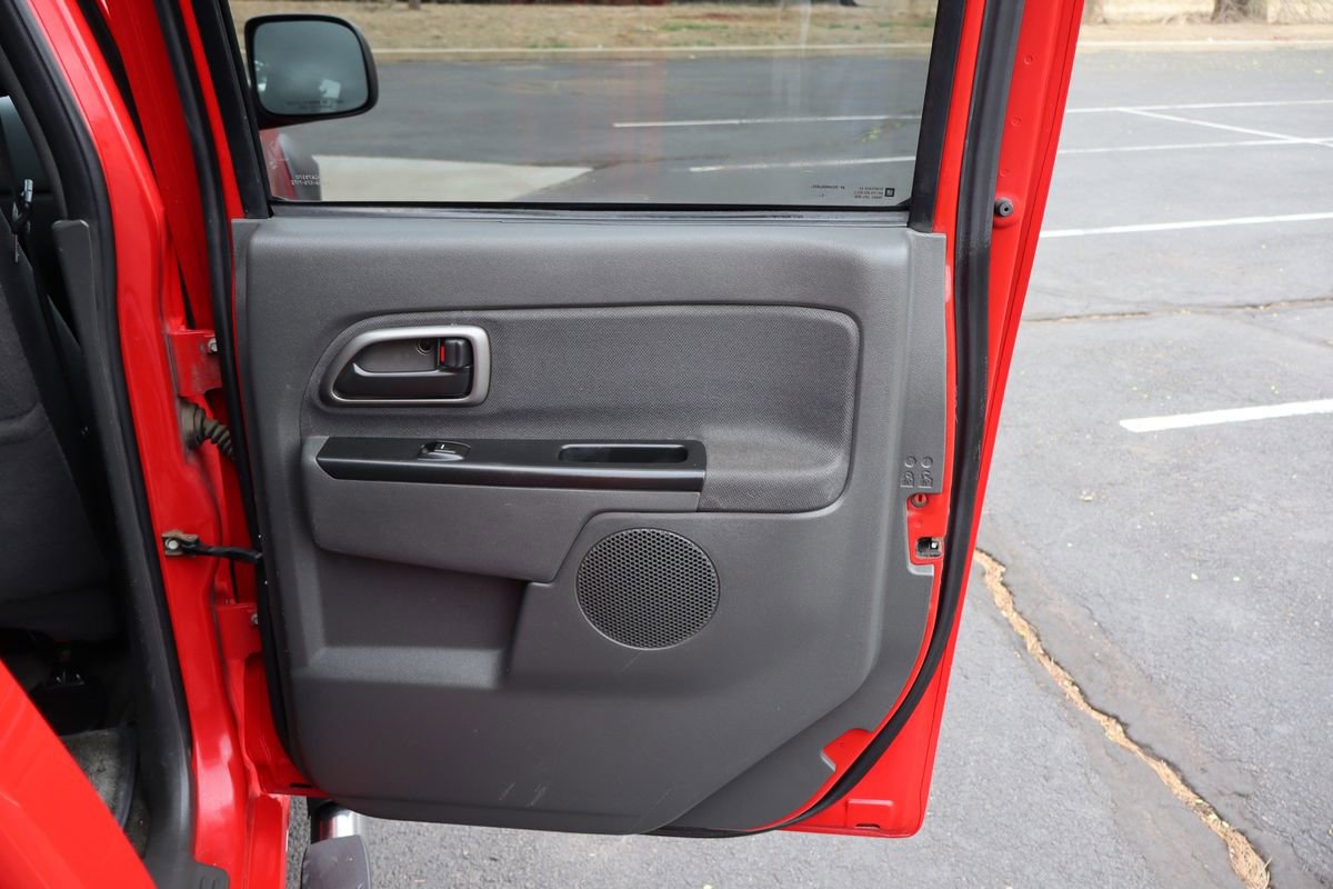 Used 2005 Chevrolet Colorado LS image 25