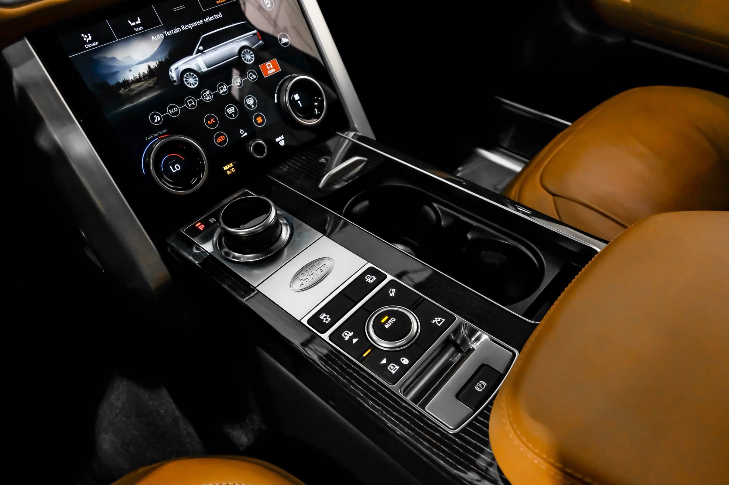 Used 2019 Land Rover Range Rover Long Wheelbase Autobiography image 23