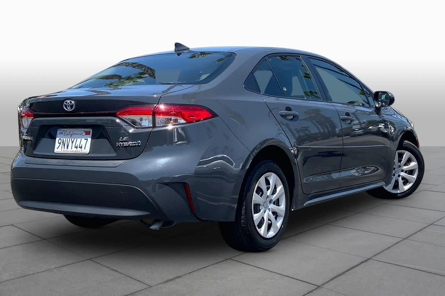 Used 2024 Toyota Corolla LE FWD image 12