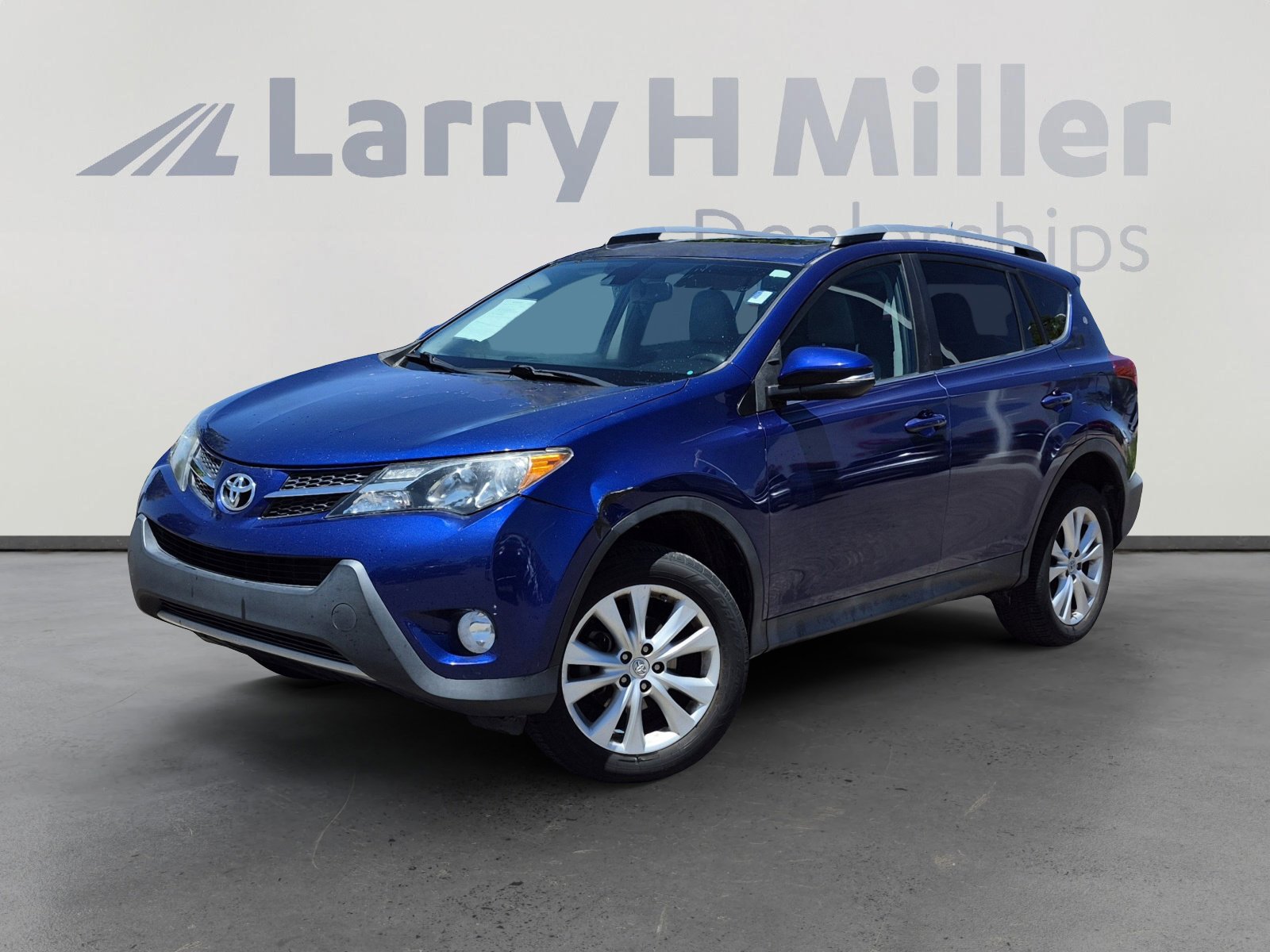 Used 2014 Toyota RAV4 Limited w/ Technology Package