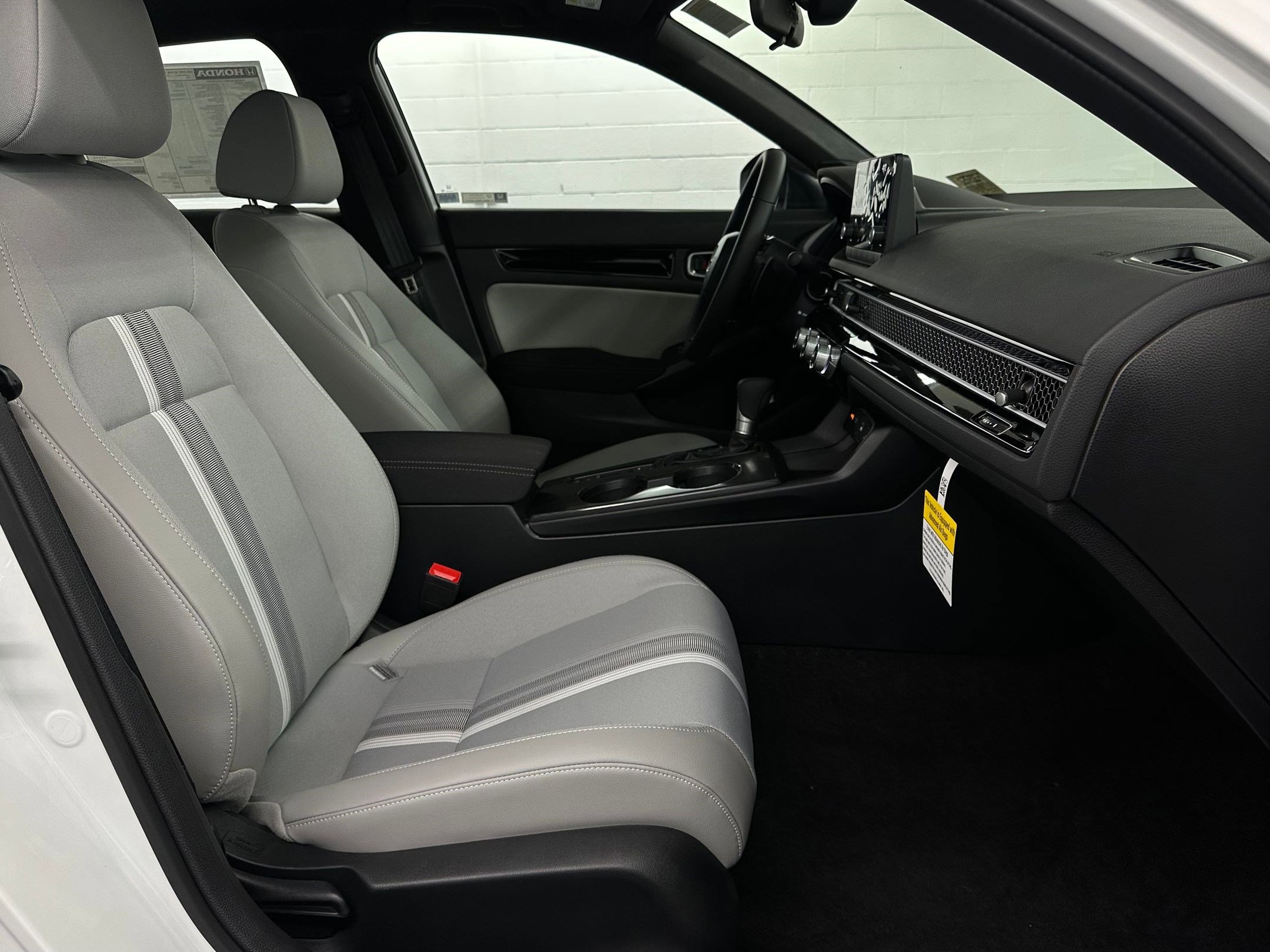 New 2026 Honda Civic FWD Hybrid Sedan image 31