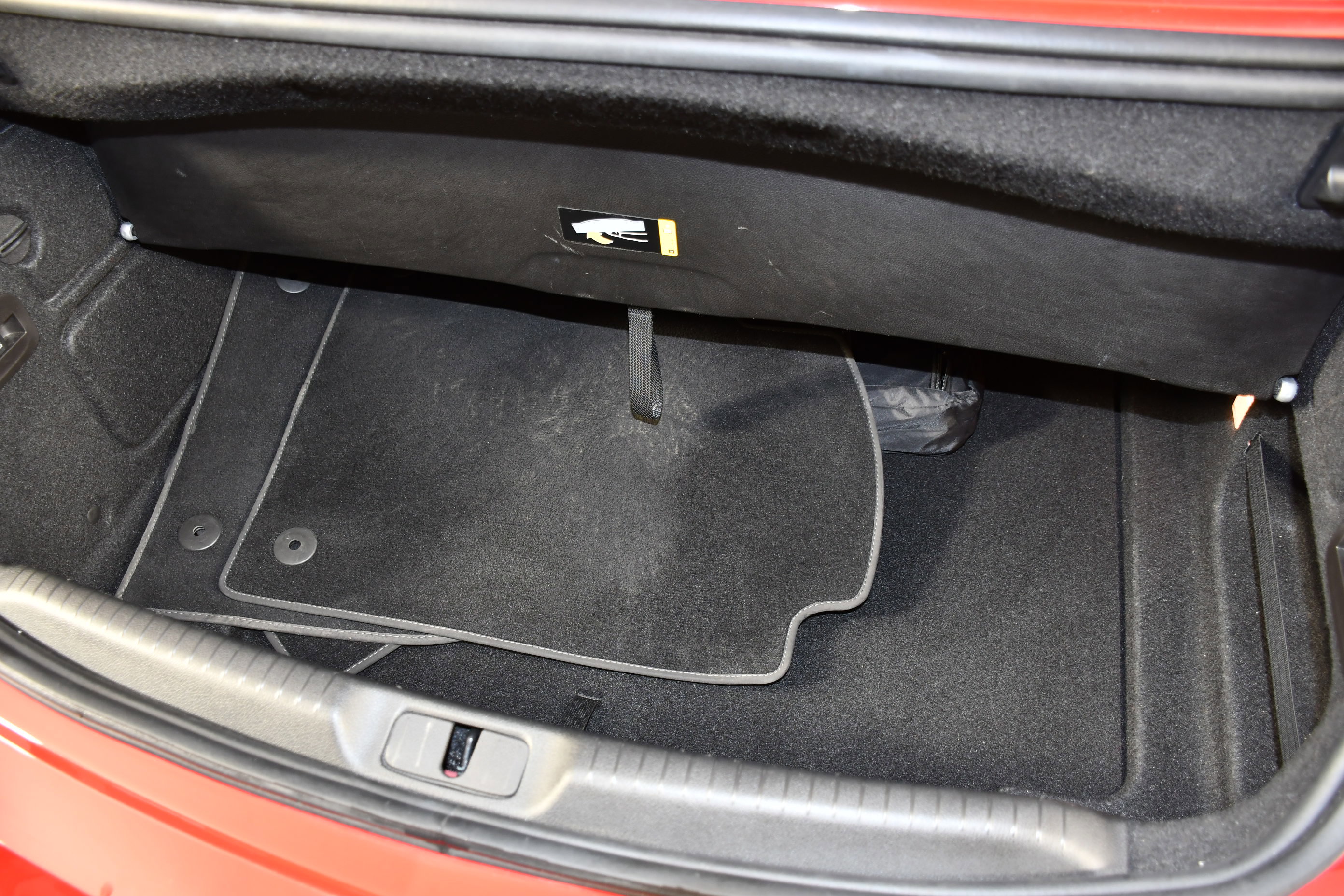 Used 2018 Buick Cascada Sport Touring w/ Dark Effects Package image 50