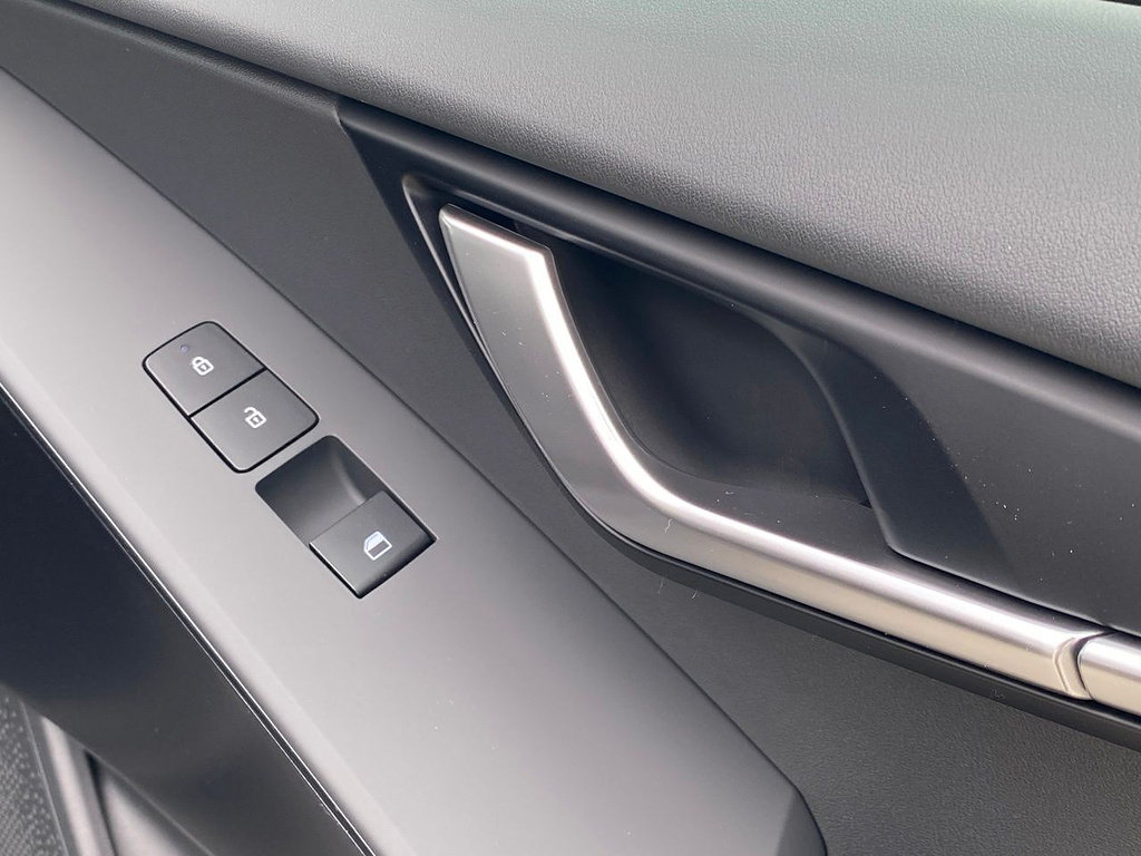 New 2026 Kia Niro LX FWD image 23