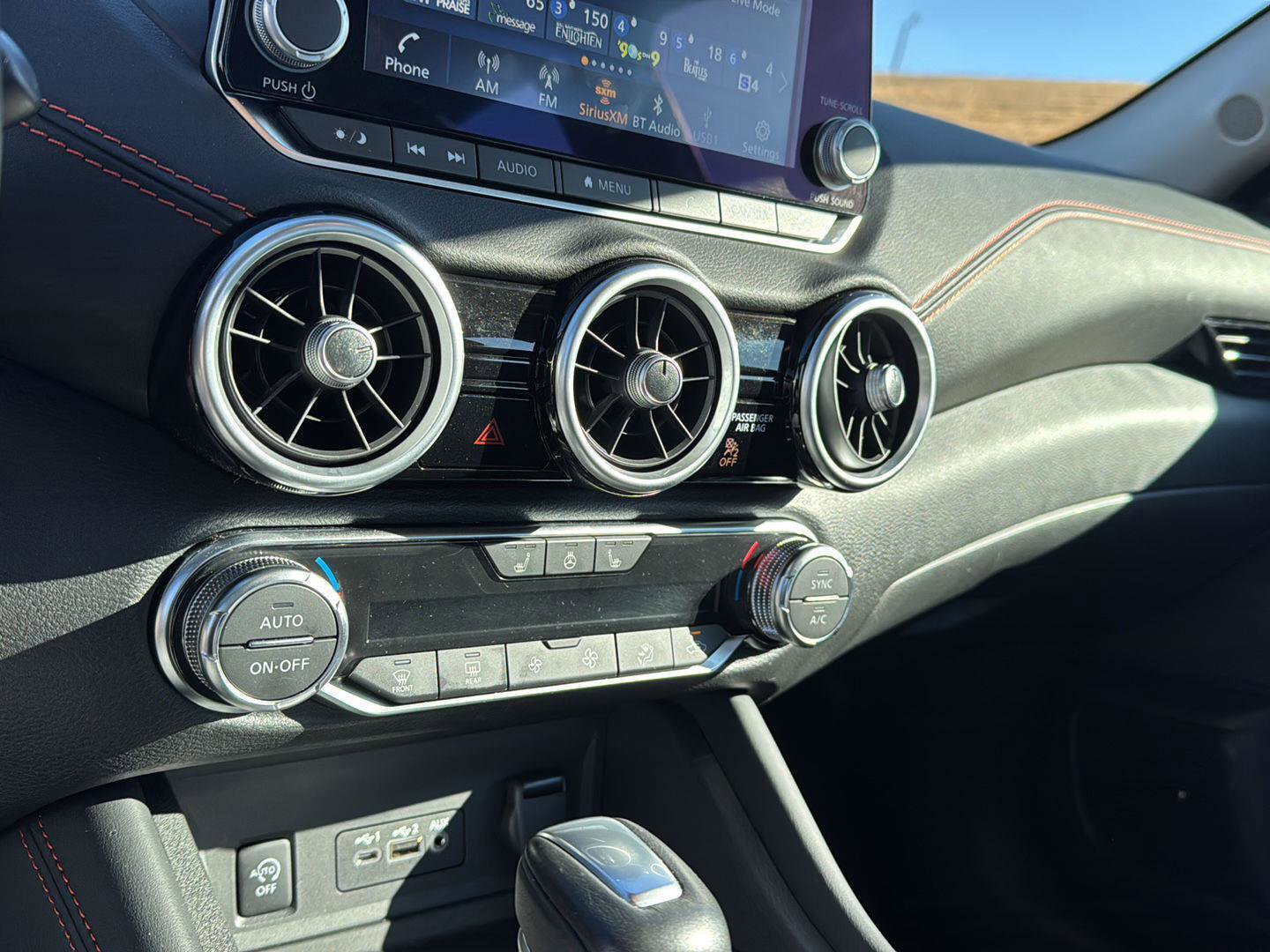 Used 2024 Nissan Sentra SR w/ SR Premium Package image 22