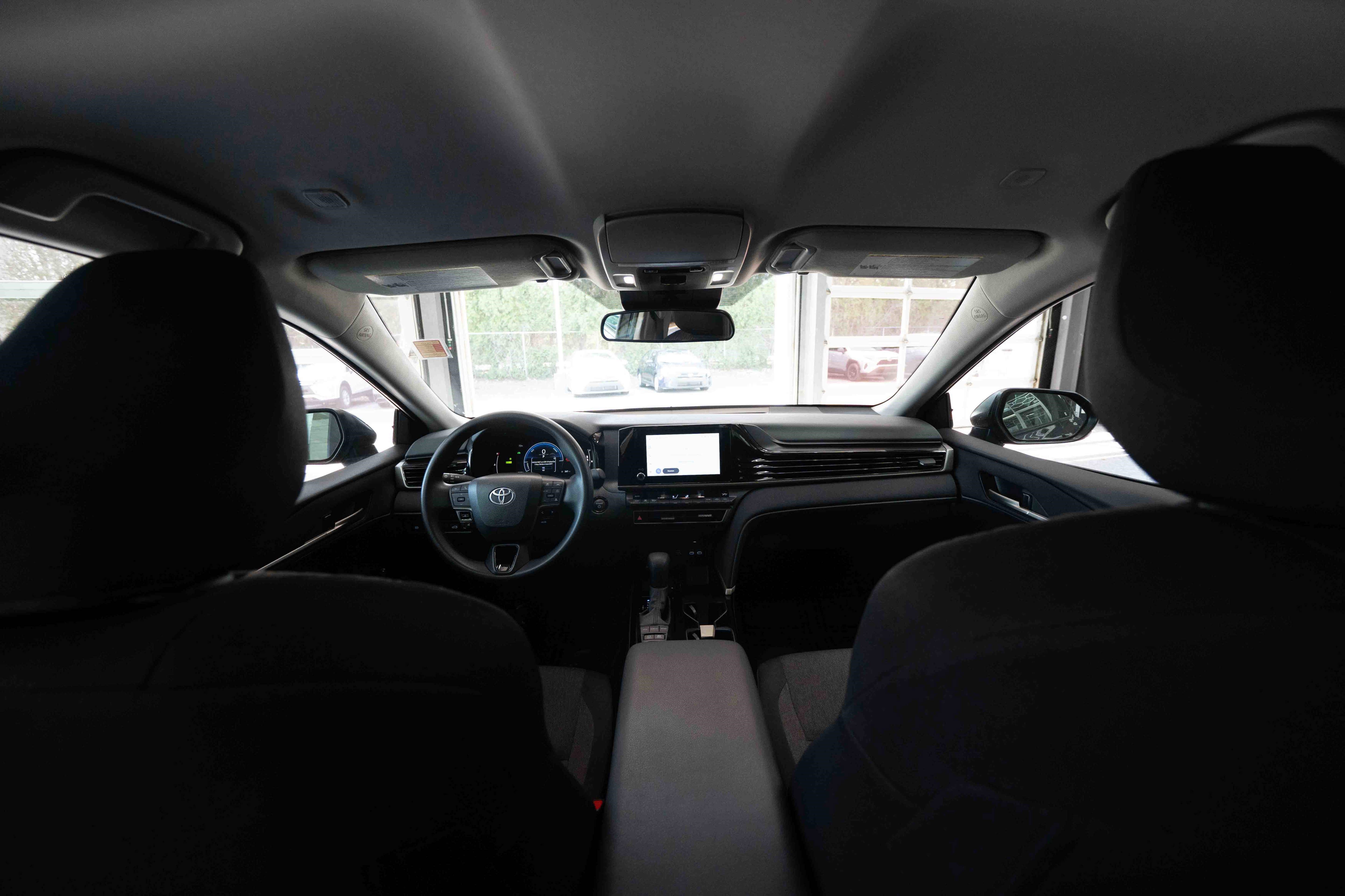 Used 2025 Toyota Camry LE FWD image 19