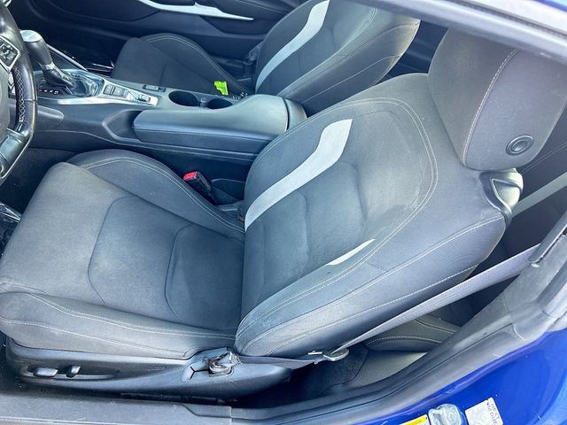 Used 2020 Chevrolet Camaro LT RWD image 13