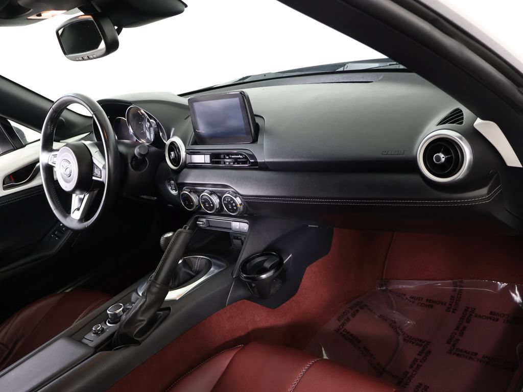Used 2020 MAZDA MX-5 Miata RF 100th Anniversary RWD image 24