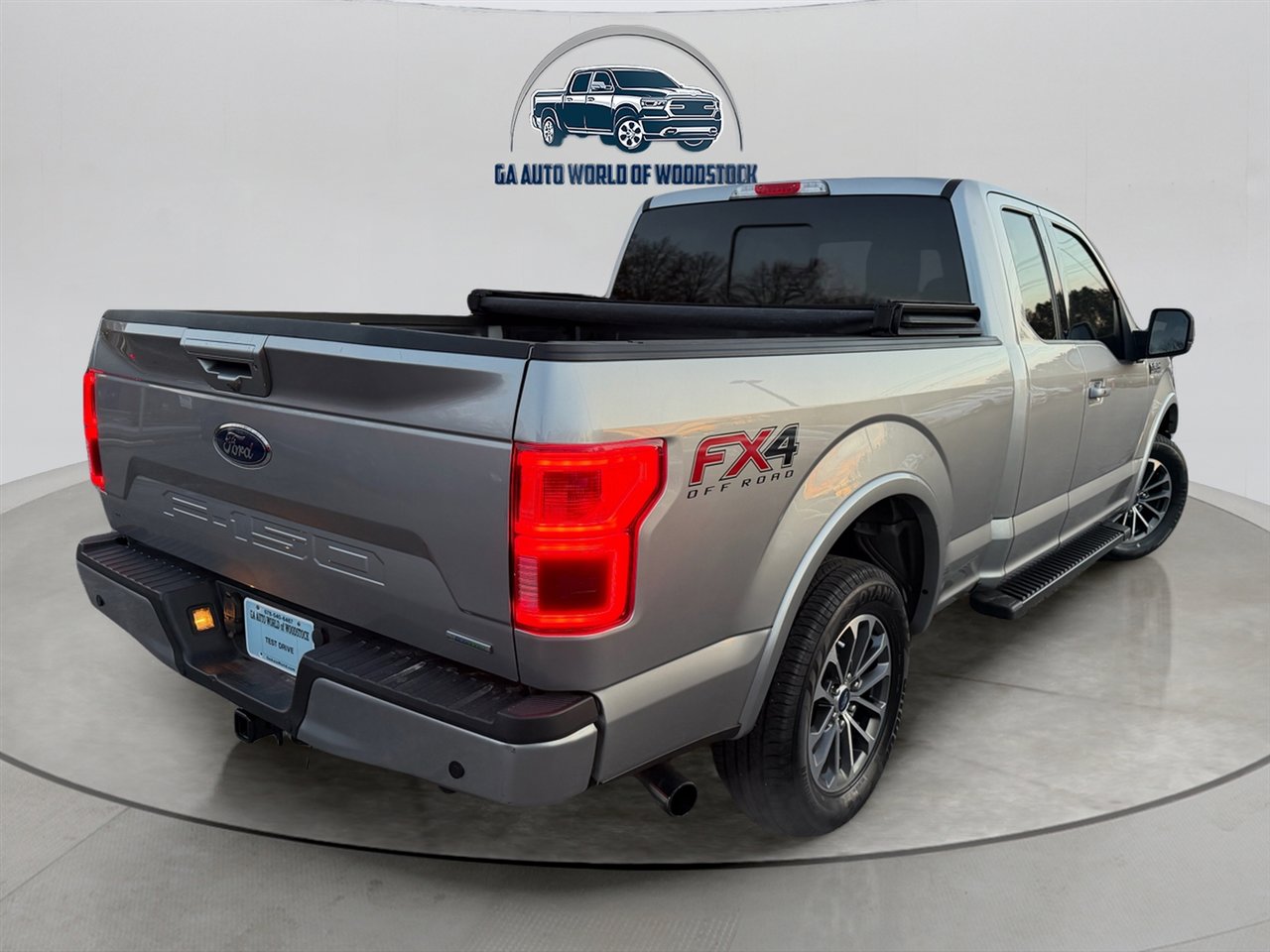 Used 2020 Ford F150 Lariat w/ Equipment Group 502A Luxury image 9