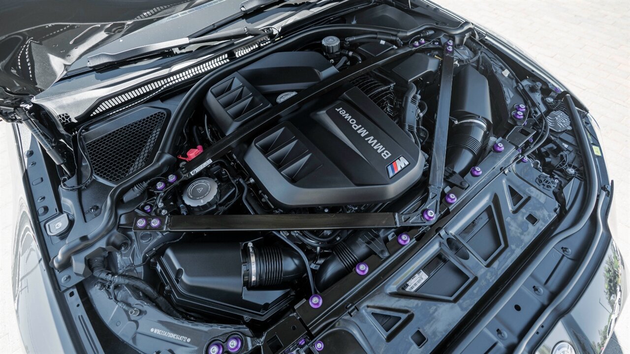 Used 2021 BMW M4 Competition w/ Executive Package RWD image 18