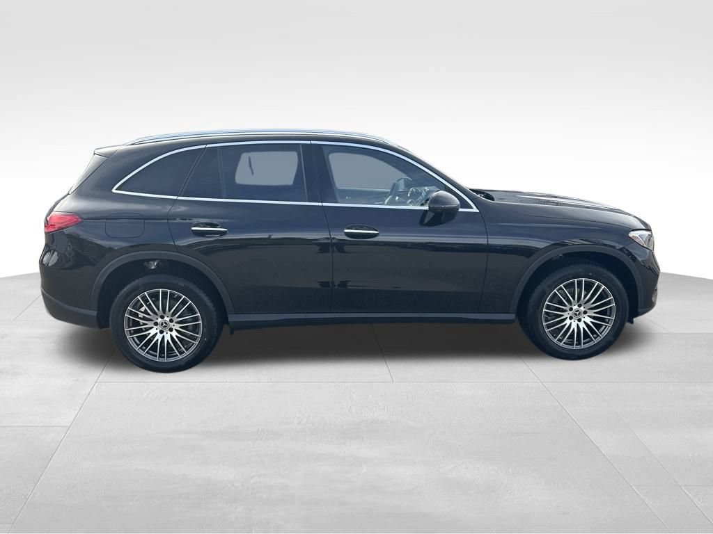 New 2026 Mercedes-Benz GLC 300 4MATIC image 6