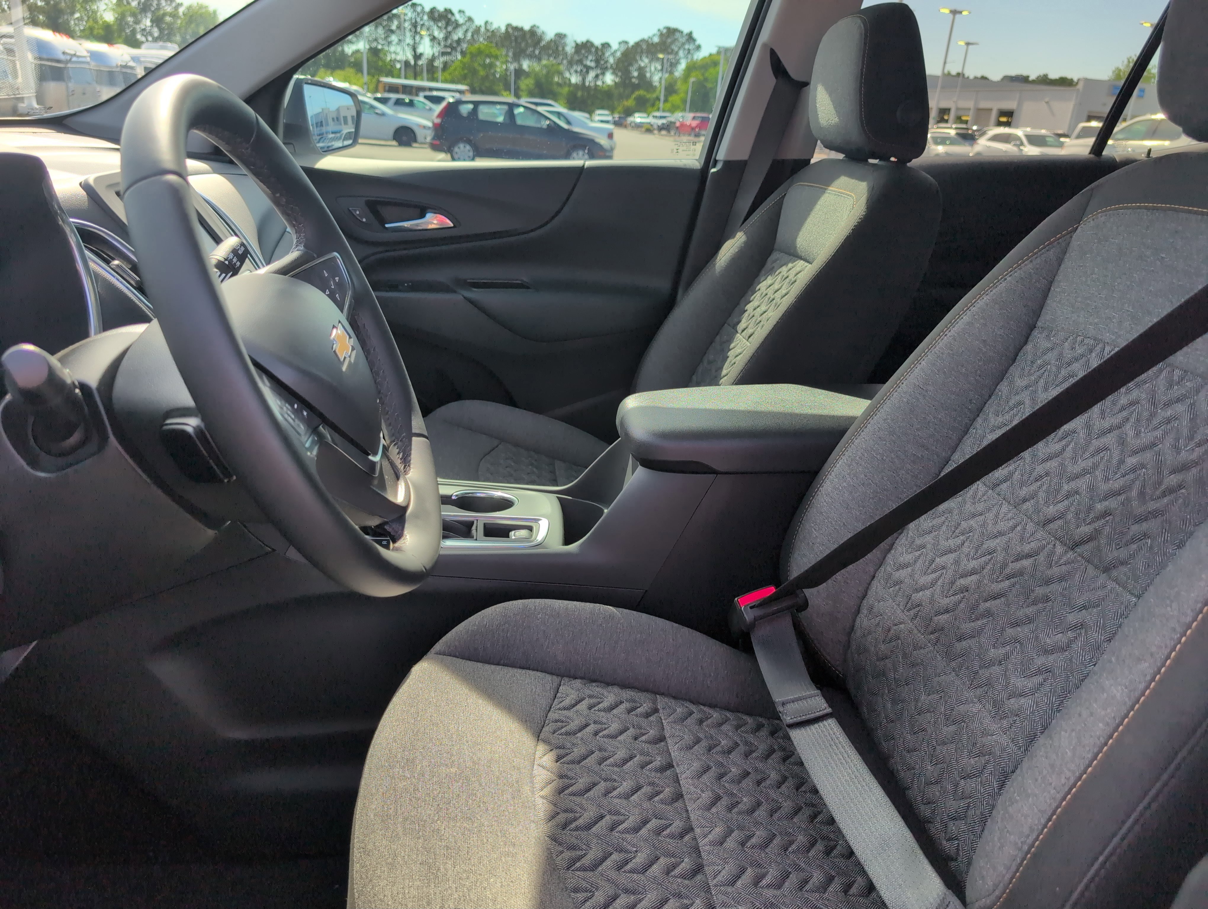 Certified 2024 Chevrolet Equinox LT FWD image 13