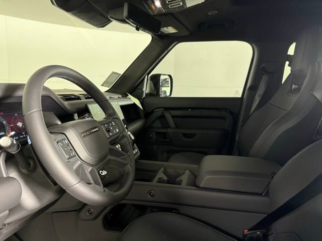 New 2026 Land Rover Defender 110 OCTA image 34
