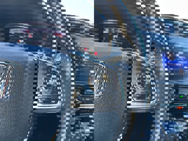 Used 2020 Honda CR-V Touring image 19