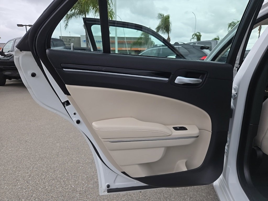 Certified 2023 Chrysler 300 Touring image 24