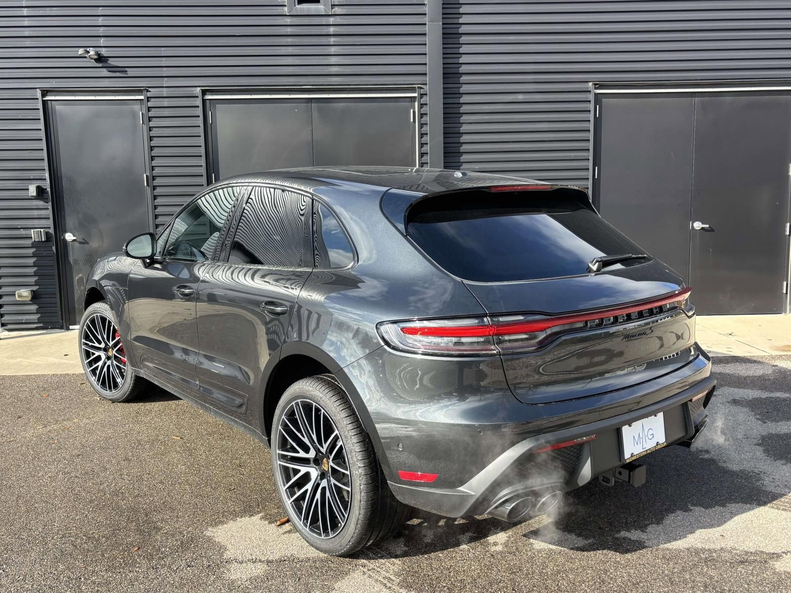 New 2026 Porsche Macan S image 8