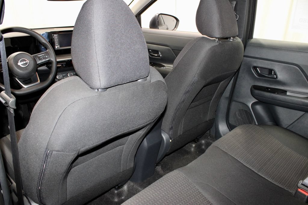 Certified 2025 Nissan Kicks S AWD/4WD image 20