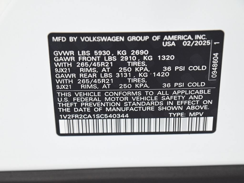 Used 2025 Volkswagen Atlas SEL Premium R-Line AWD/4WD image 18