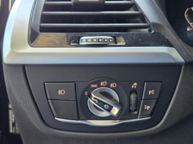 Used 2021 BMW X3 xDrive30i w/ M Sport Package image 31