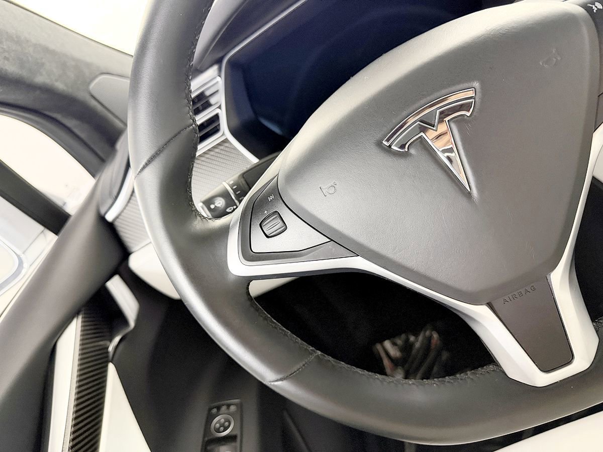 Used 2017 Tesla Model X 100D AWD/4WD image 65