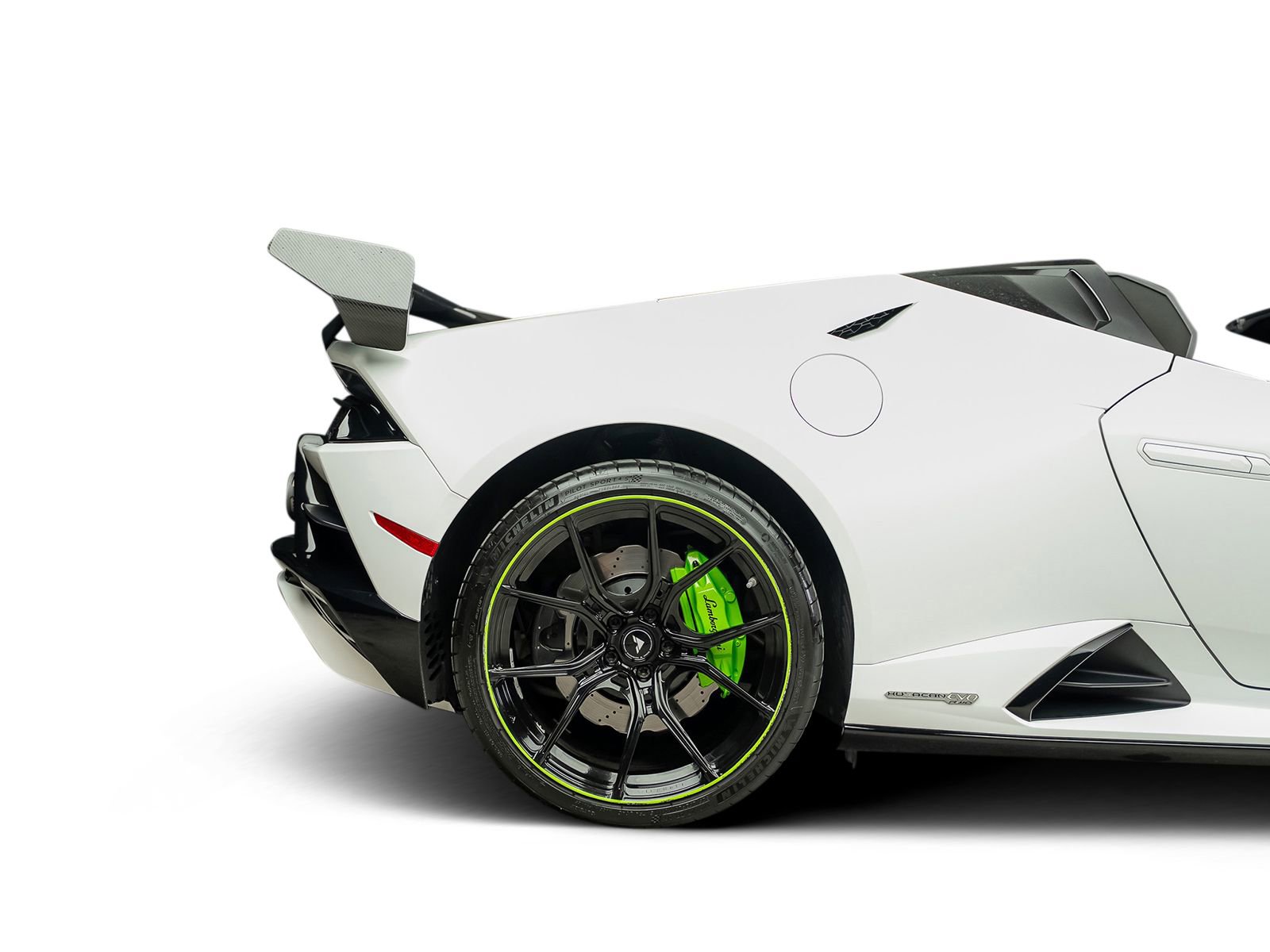 Used 2020 Lamborghini Huracan EVO RWD image 33