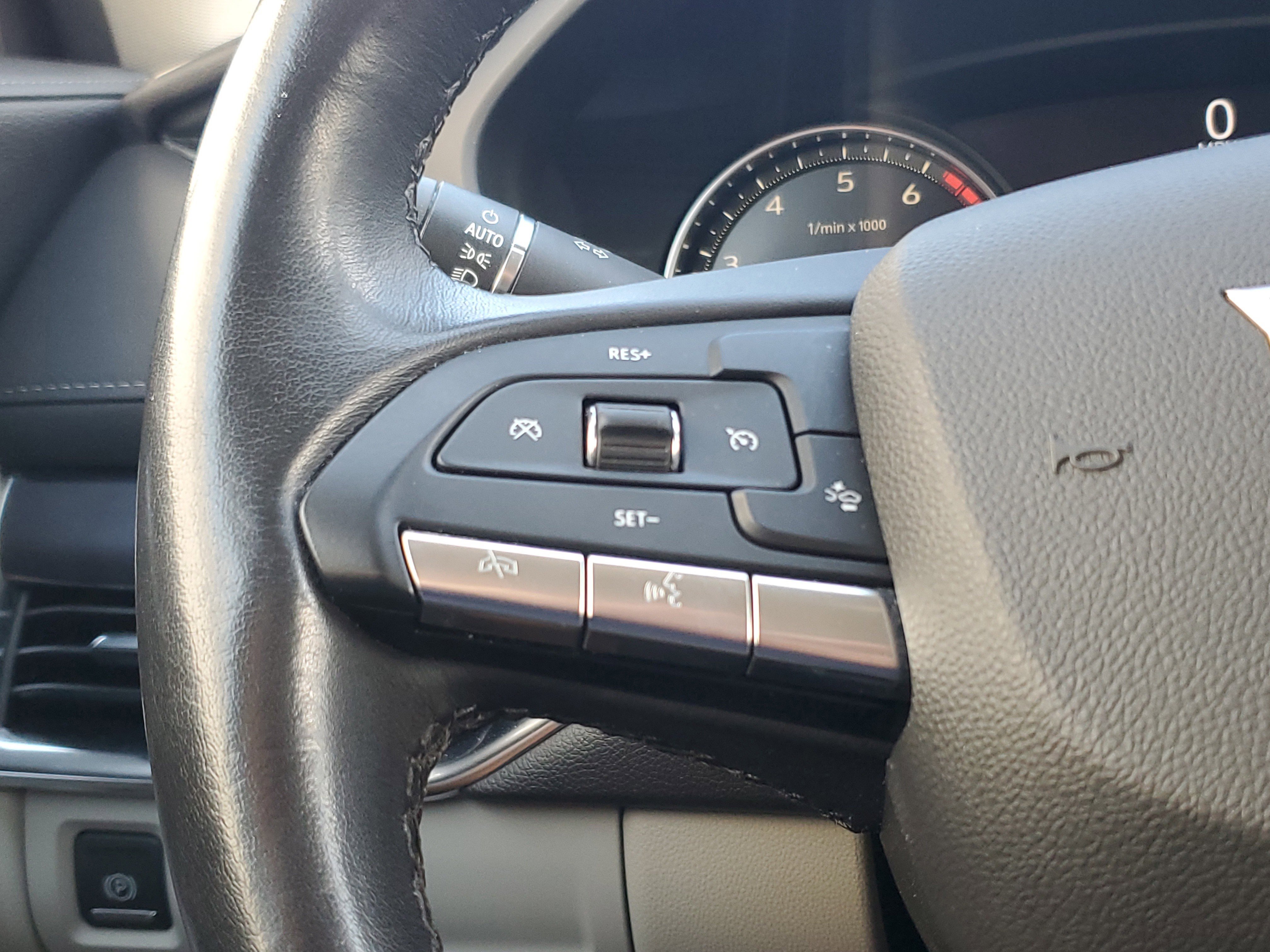 Used 2020 Cadillac XT4 Luxury image 23