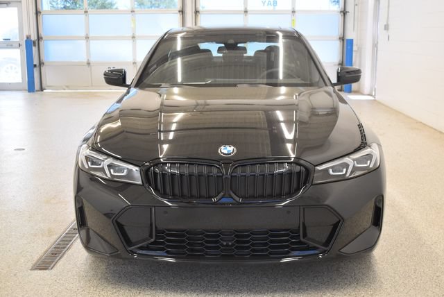 New 2026 BMW 330i xDrive Sedan w/ M Sport Package AWD/4WD image 3