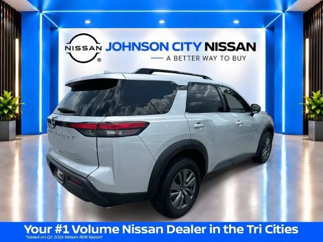 Certified 2025 Nissan Pathfinder SV AWD/4WD image 4