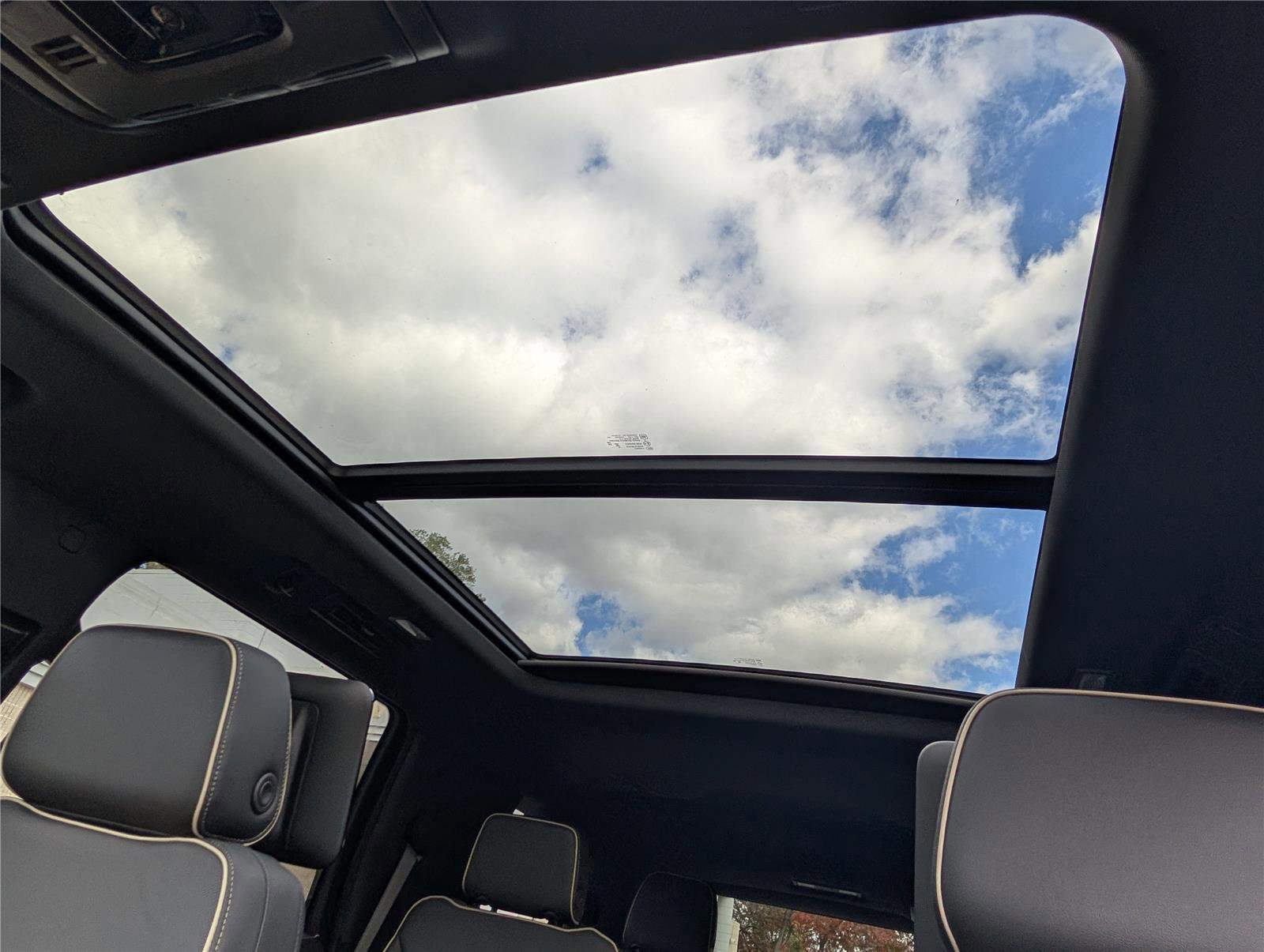 New 2026 Chevrolet Tahoe Premier image 19