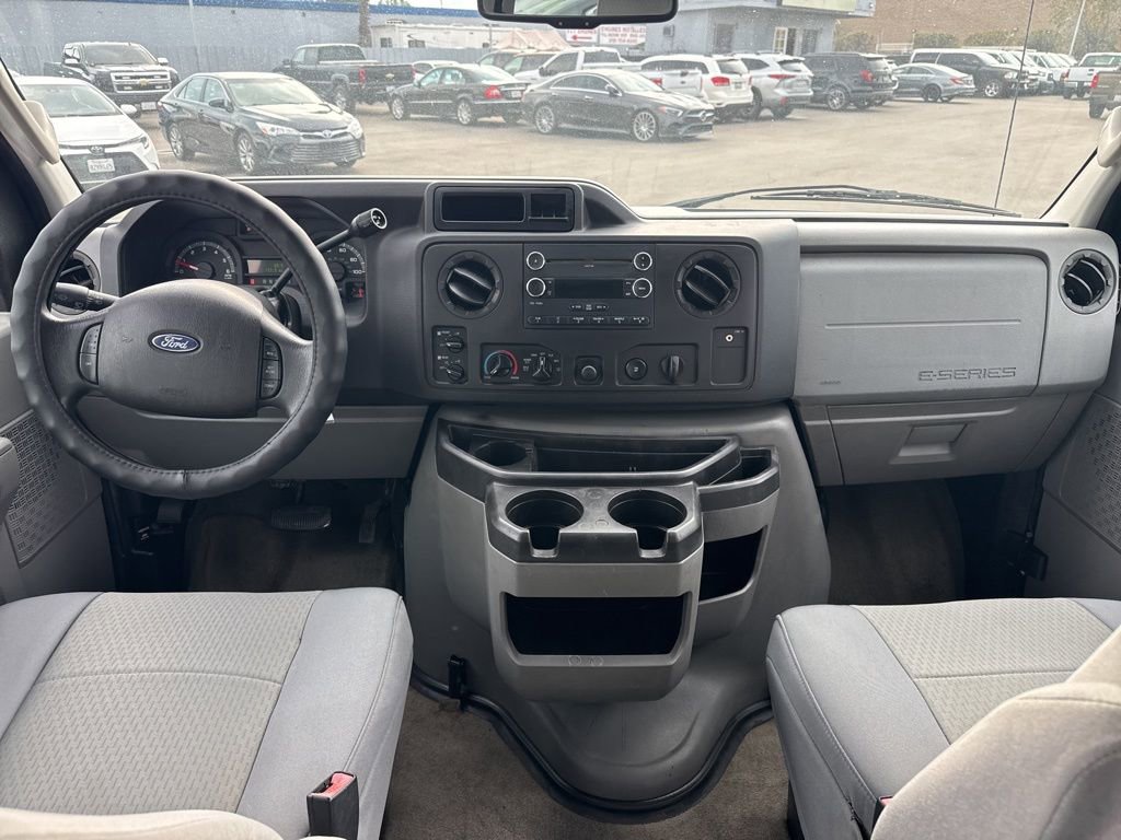 Used 2012 Ford E-150 and Econoline 150 XLT image 10
