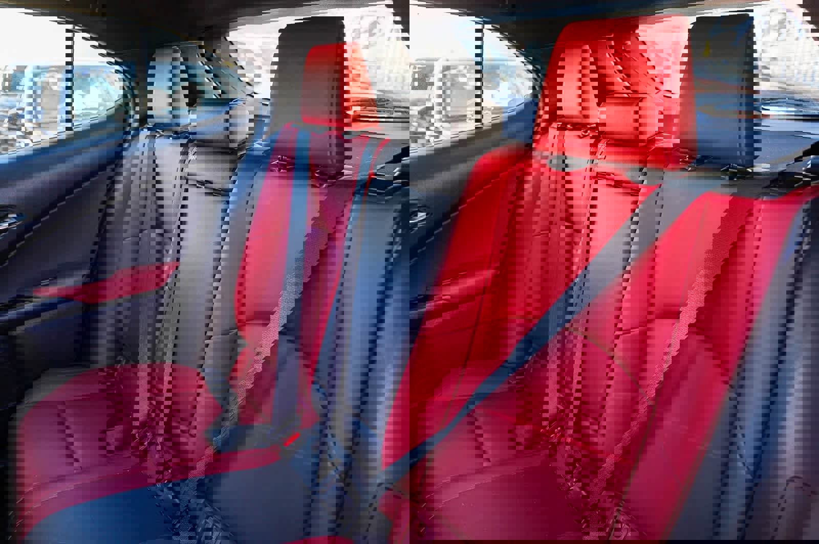 Used 2021 Lexus UX 200 F Sport w/ Accessory Package (Z2) image 18