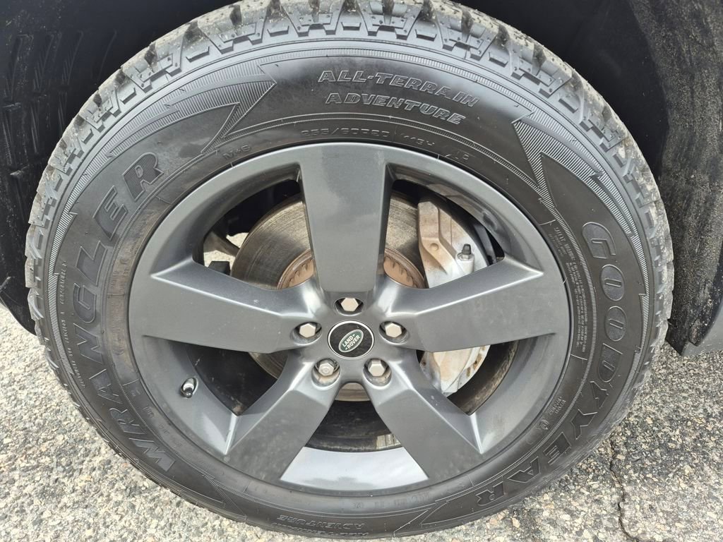 Used 2020 Land Rover Defender 110 HSE image 8