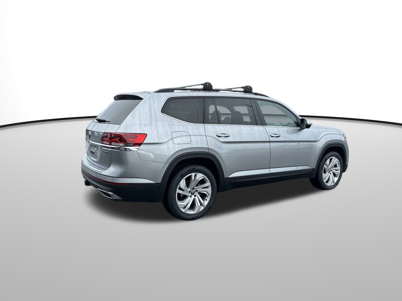 Used 2022 Volkswagen Atlas SE image 6