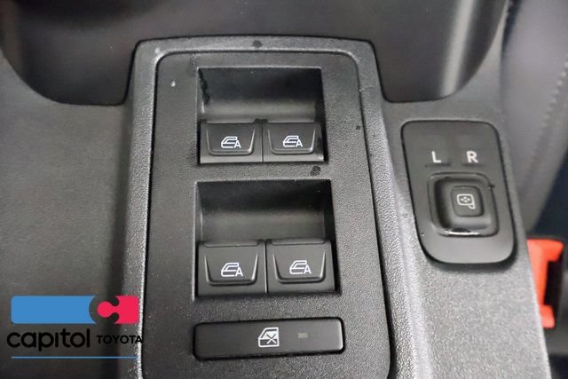 Used 2024 Ford Bronco Outer Banks AWD/4WD image 12