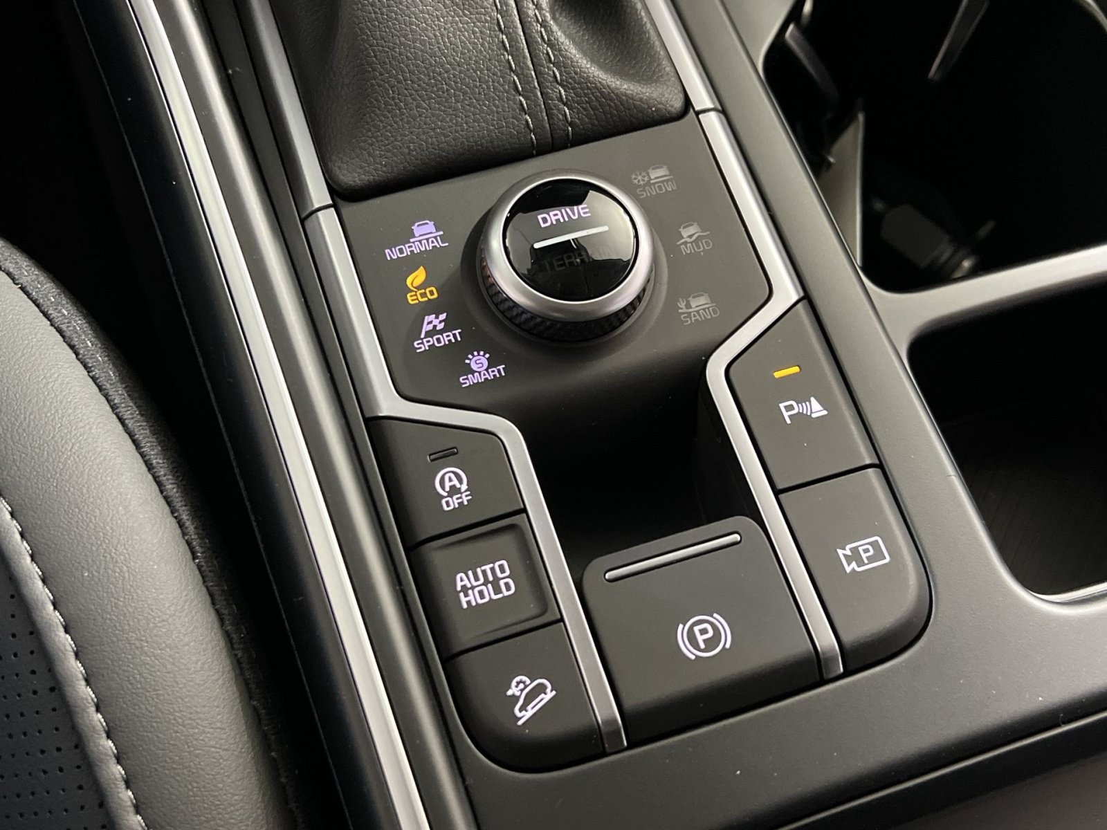 New 2026 Kia Sorento S AWD/4WD image 32