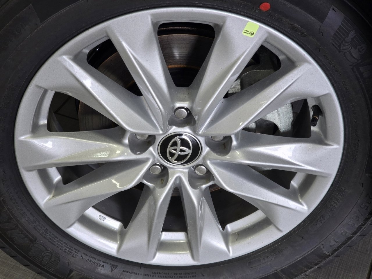 New 2026 Toyota Corolla Cross LE image 9