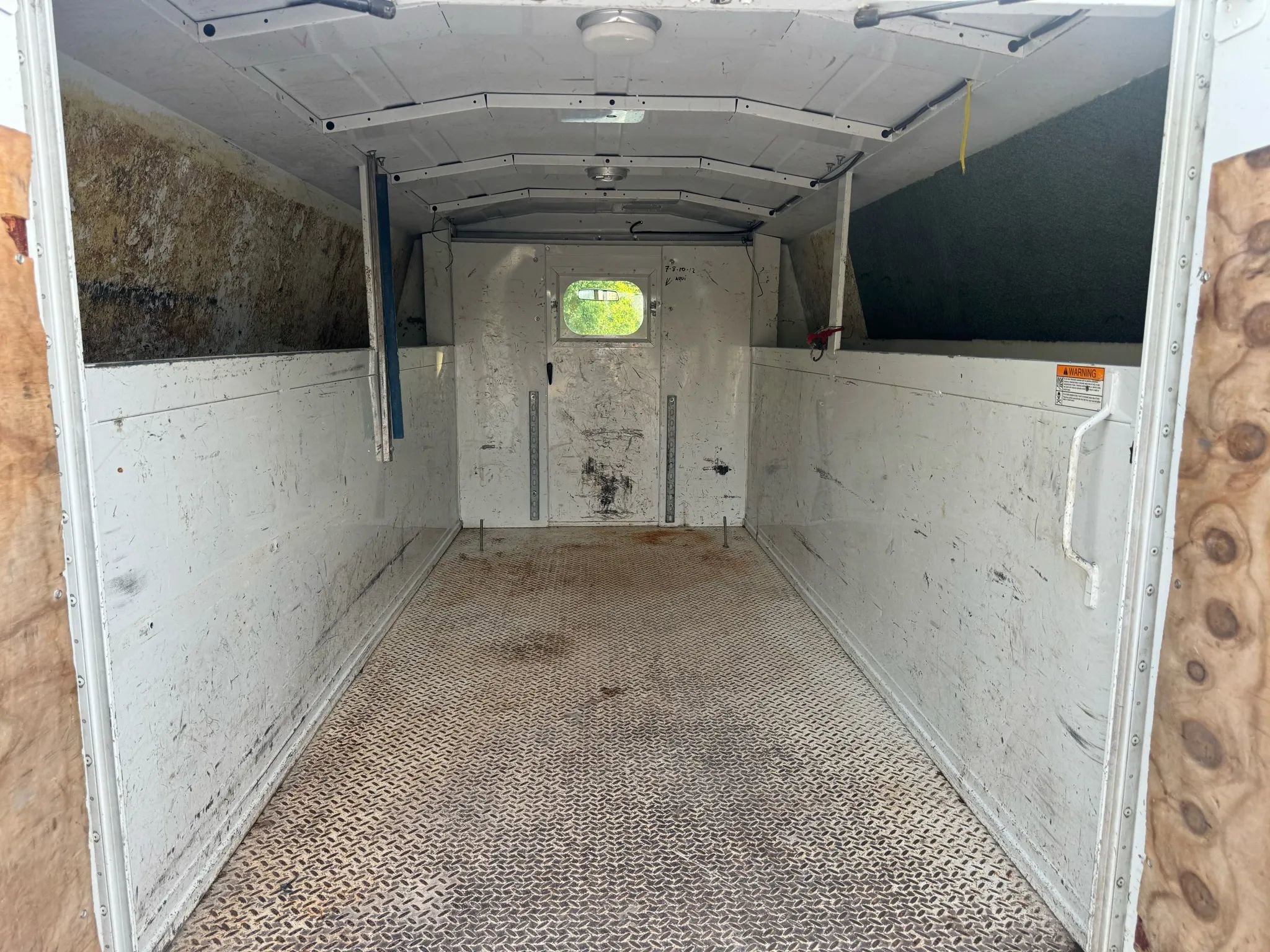 Used 2012 Ford E-350 and Econoline 350 Super Duty w/ Class I Trailer Tow Pkg image 23