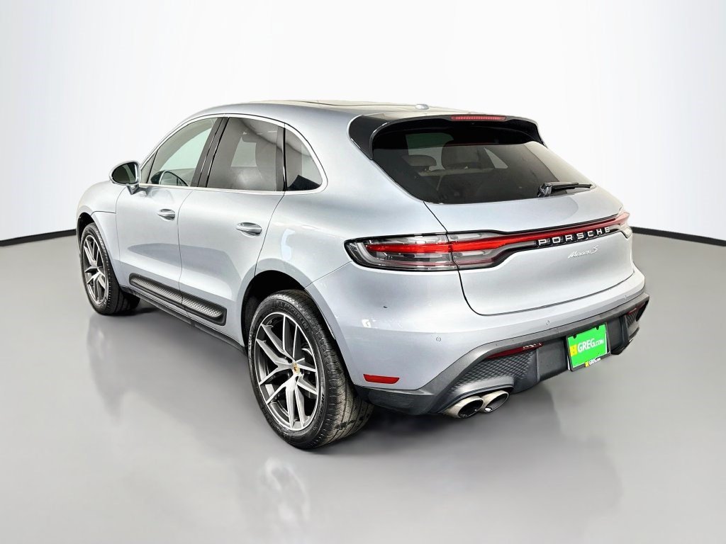 Used 2023 Porsche Macan S AWD/4WD image 7
