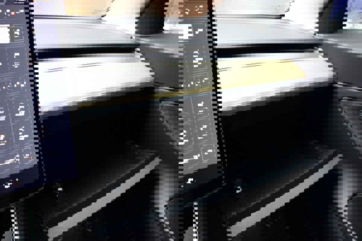 Used 2020 Tesla Model 3 Long Range image 20