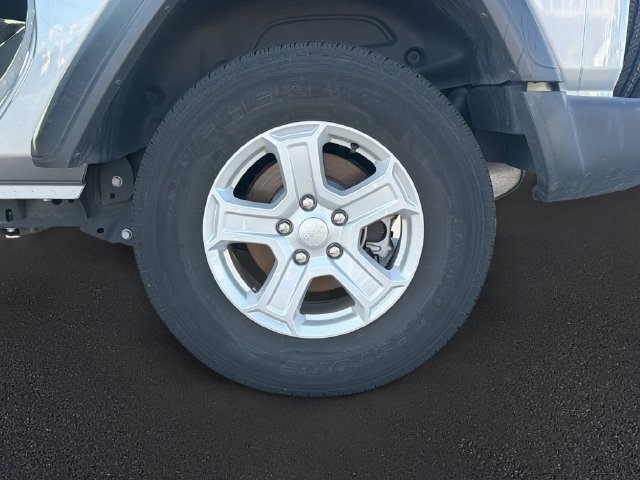 Used 2021 Jeep Wrangler Sport AWD/4WD image 10